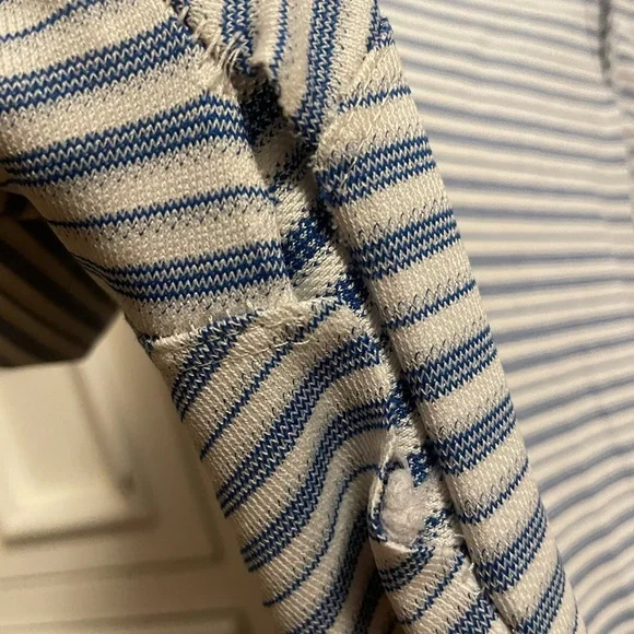 **Buy 4 Get 1 Free!! $5 Items Only!!** Men’s Nike Polo Dri Fit - Picture 4 of 5